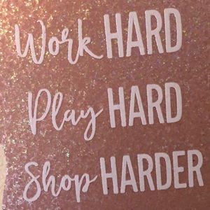 Meet your Posher, Alyssa